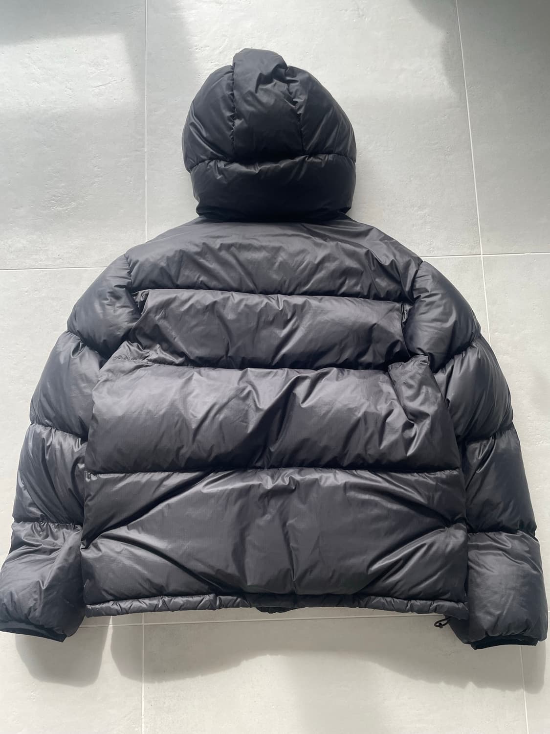 아웃스탠딩 폴라 구스다운 블랙 상품이미지4