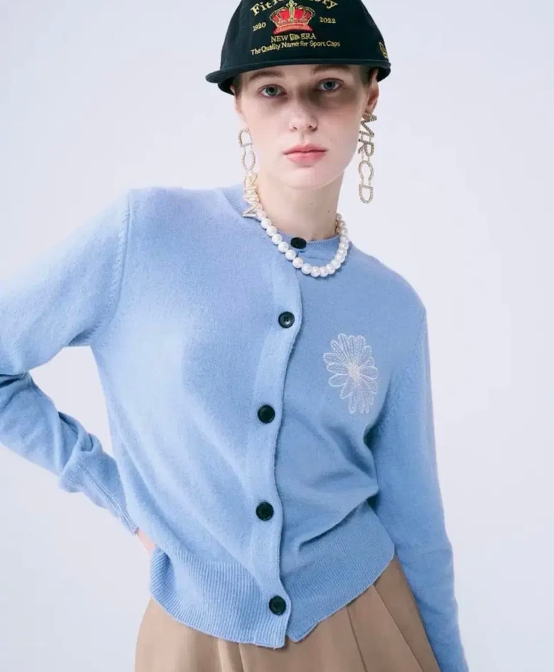 마르디 메크르디 가디건 CASHMERE BLENDED CARDIGAN 상품이미지1