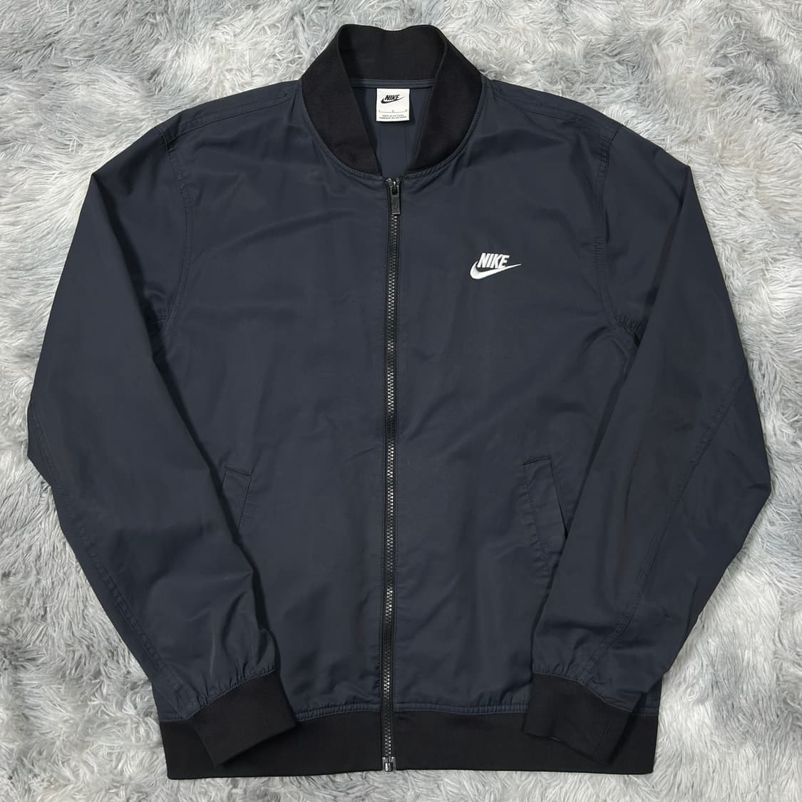 나이키 에센셜 우븐 언라인드 봄버 자켓 L 상품이미지1