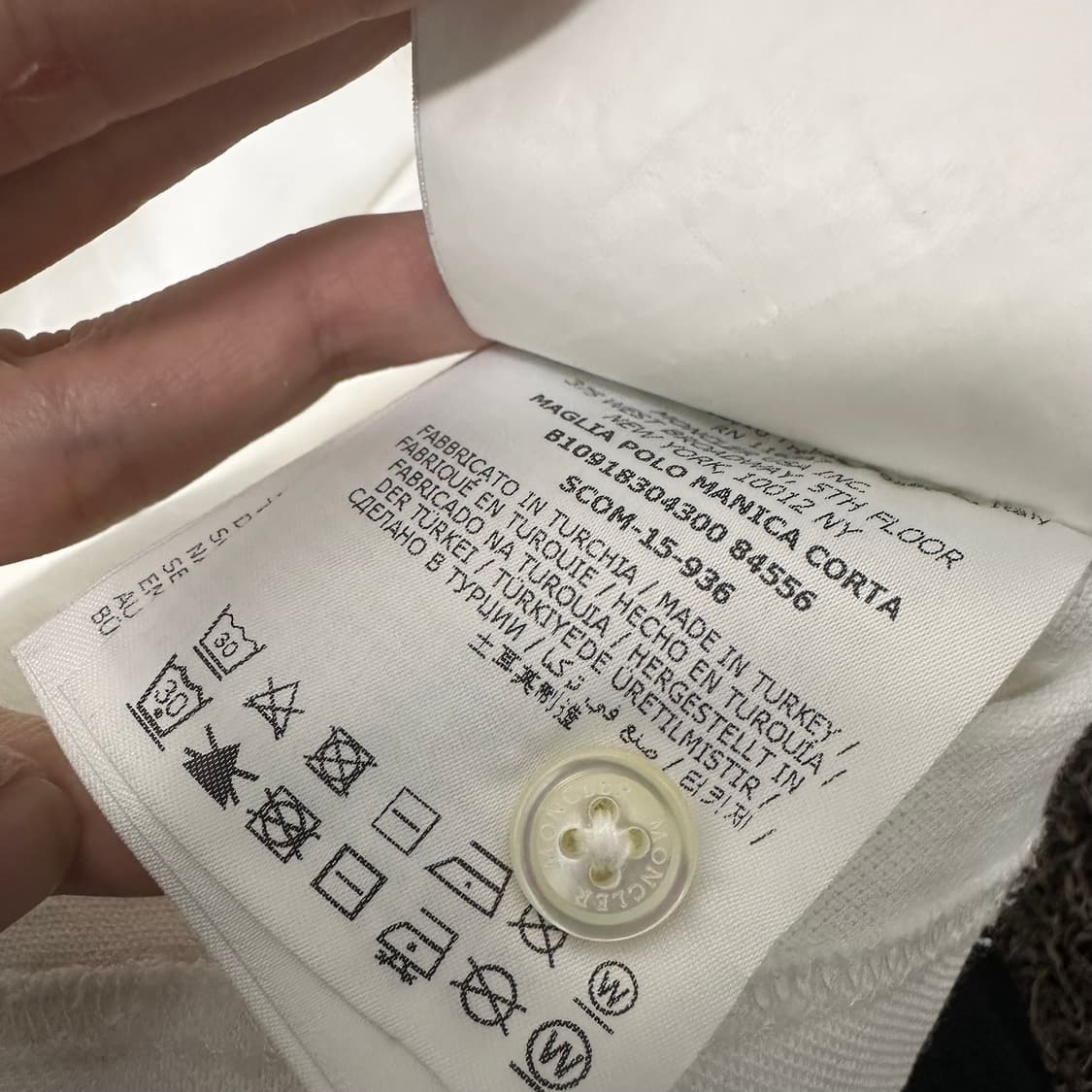 몽클레어 여성 폴로 카라티 반팔티셔츠 화이트 국내매장판 S 상품이미지7