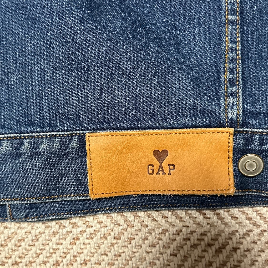 GAP X AMI denim jacket 상품이미지3