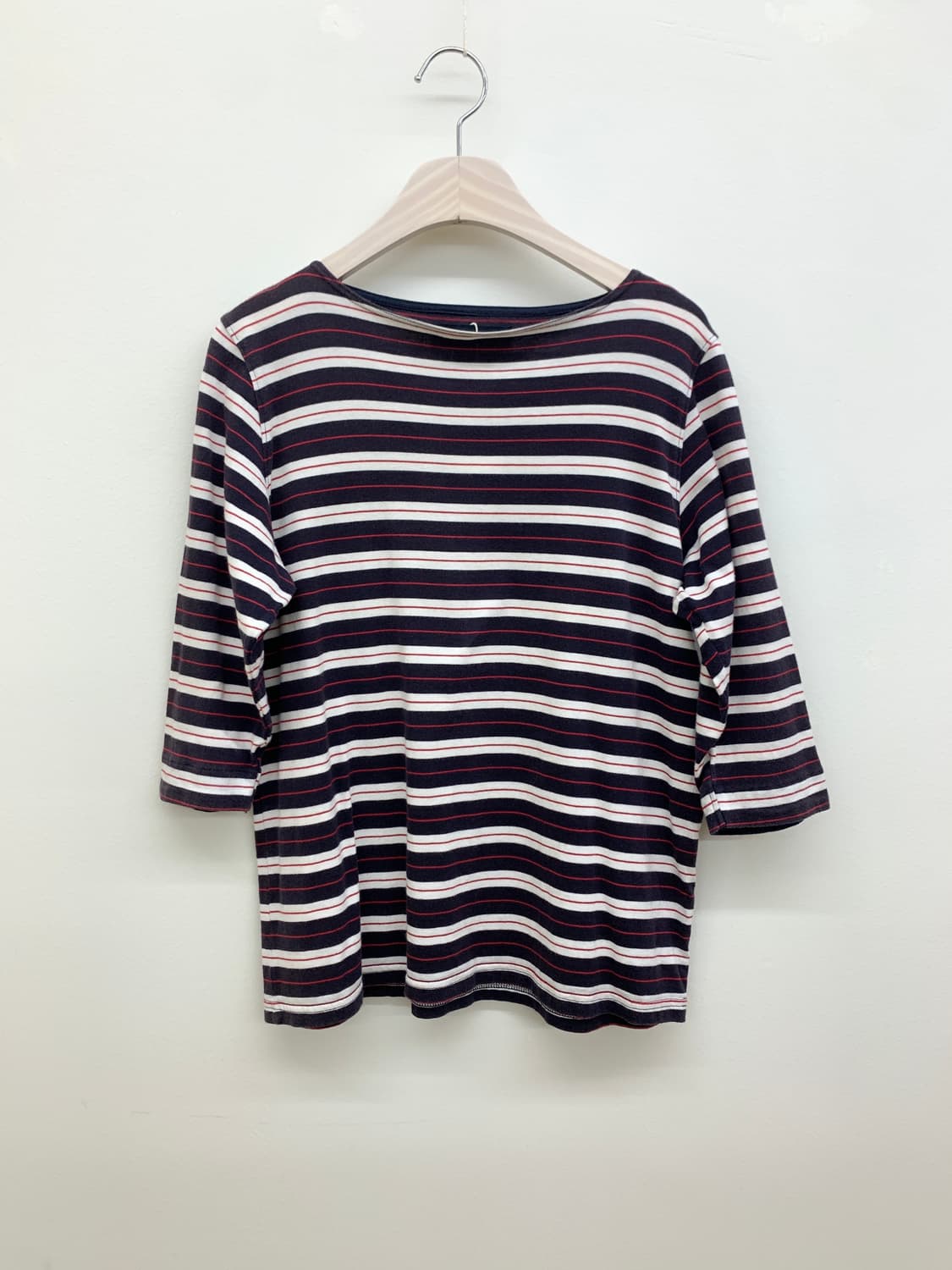 버버리 스트라이프 보트넥 티셔츠 burberry boatneck t 상품이미지1