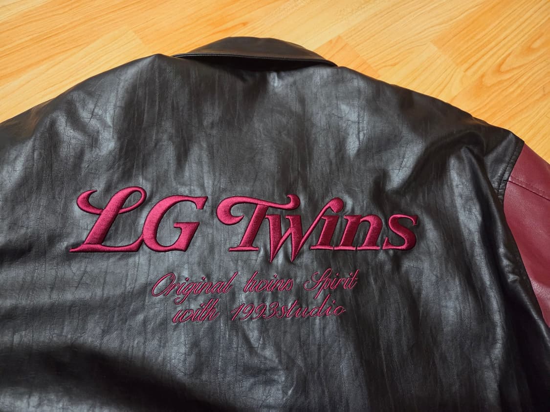 1993스튜디오 x LG트윈스 바시티 재킷 새제품 상품이미지4