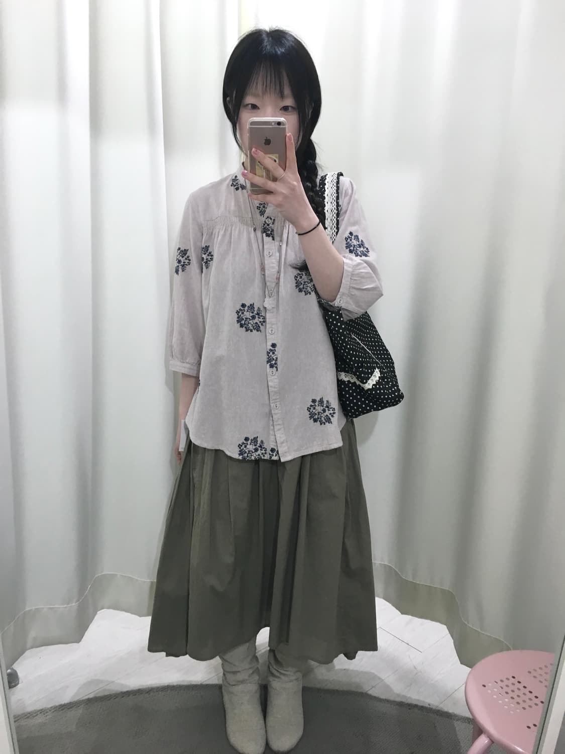 Natural oatmeal embroidery blouse 상품이미지2