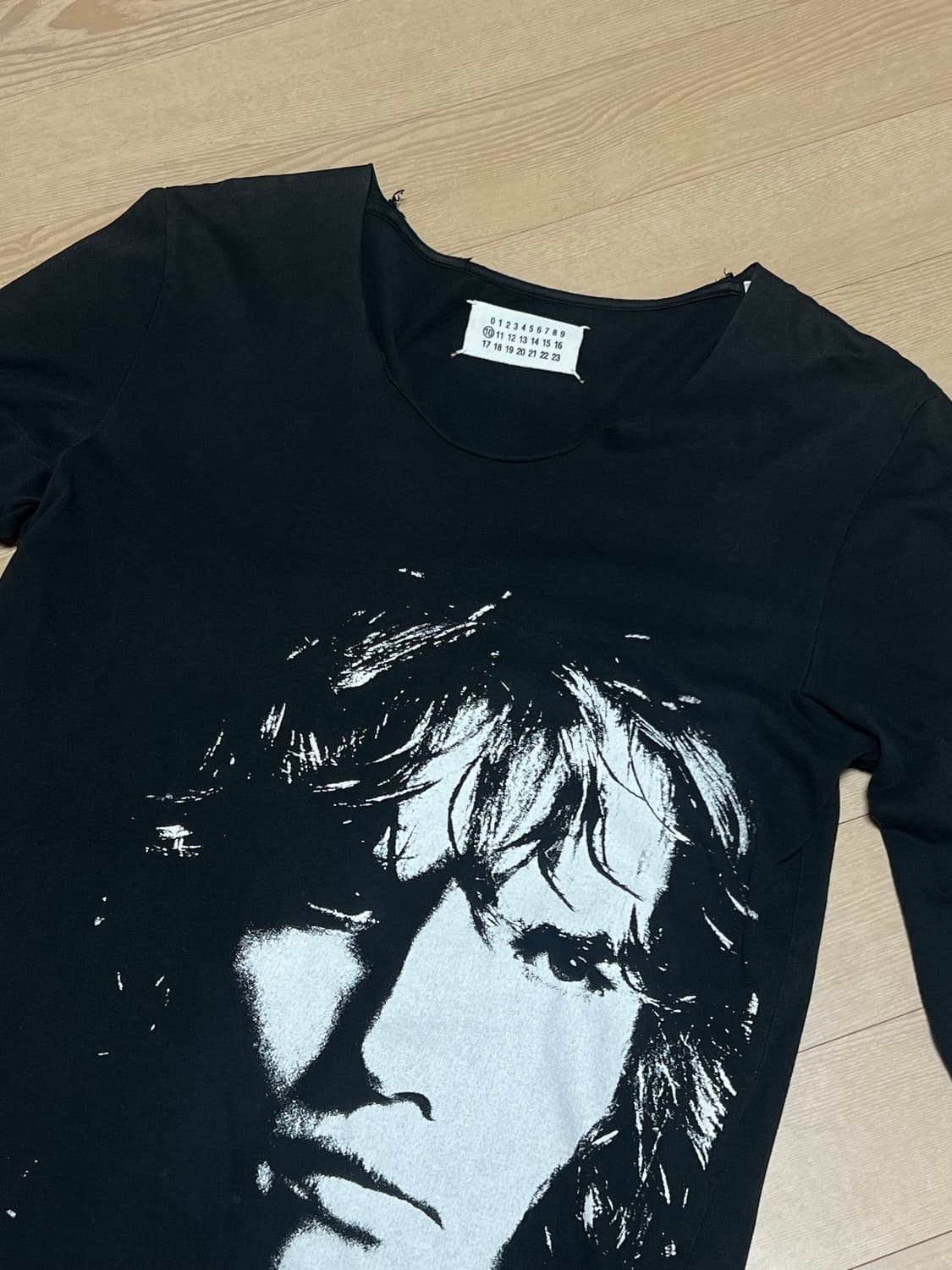 메종 마르지엘라 ss10 FACE NEGATIVE 롱슬리브 상품이미지1