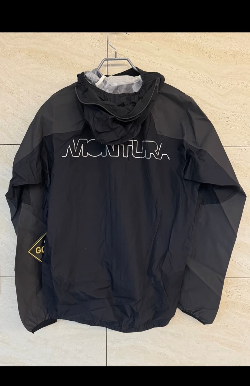 (새상품) 몬츄라 고어텍스 바람막이 자켓 블랙 등산복 상품이미지2