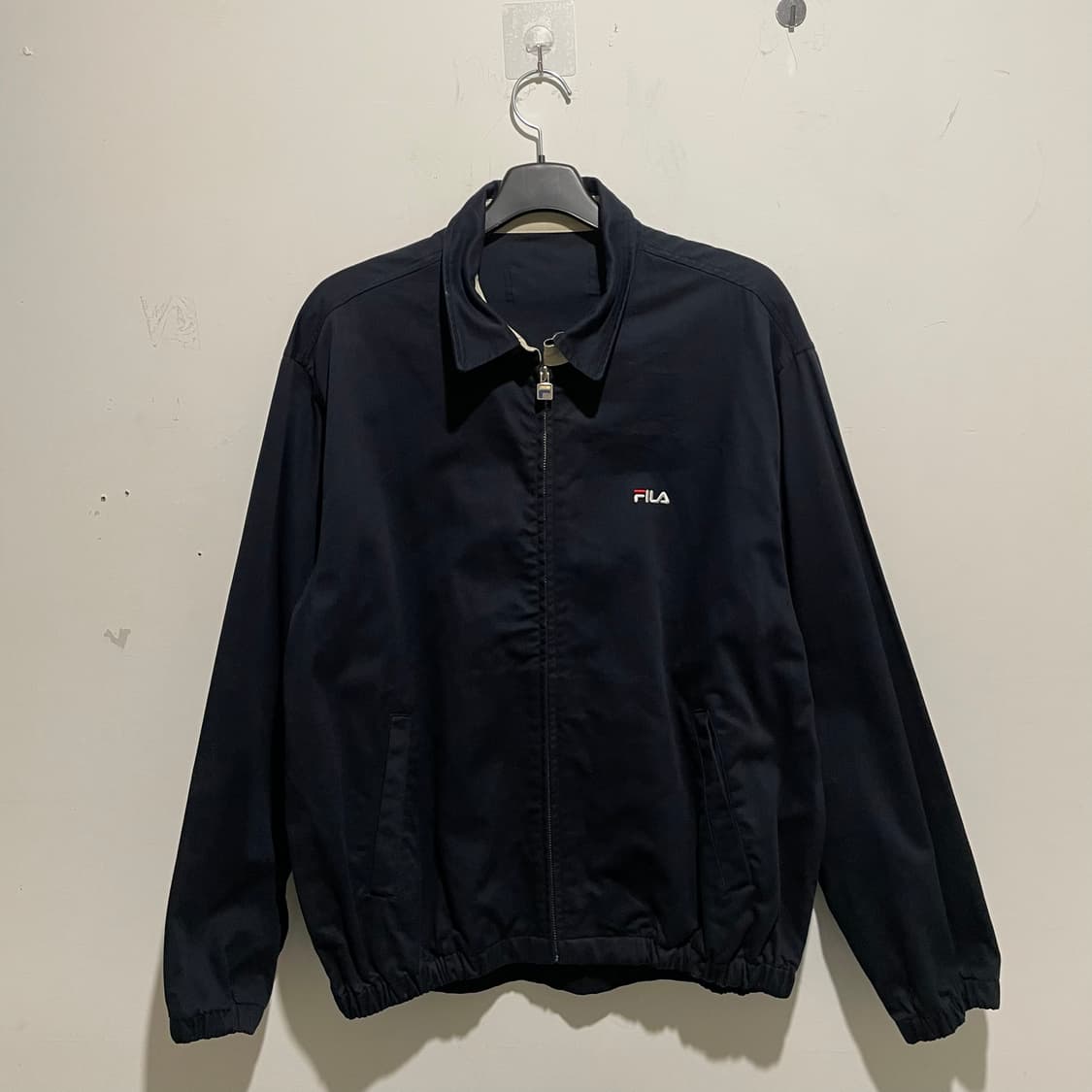 휠라 네이비 블루종 자켓 상품이미지1