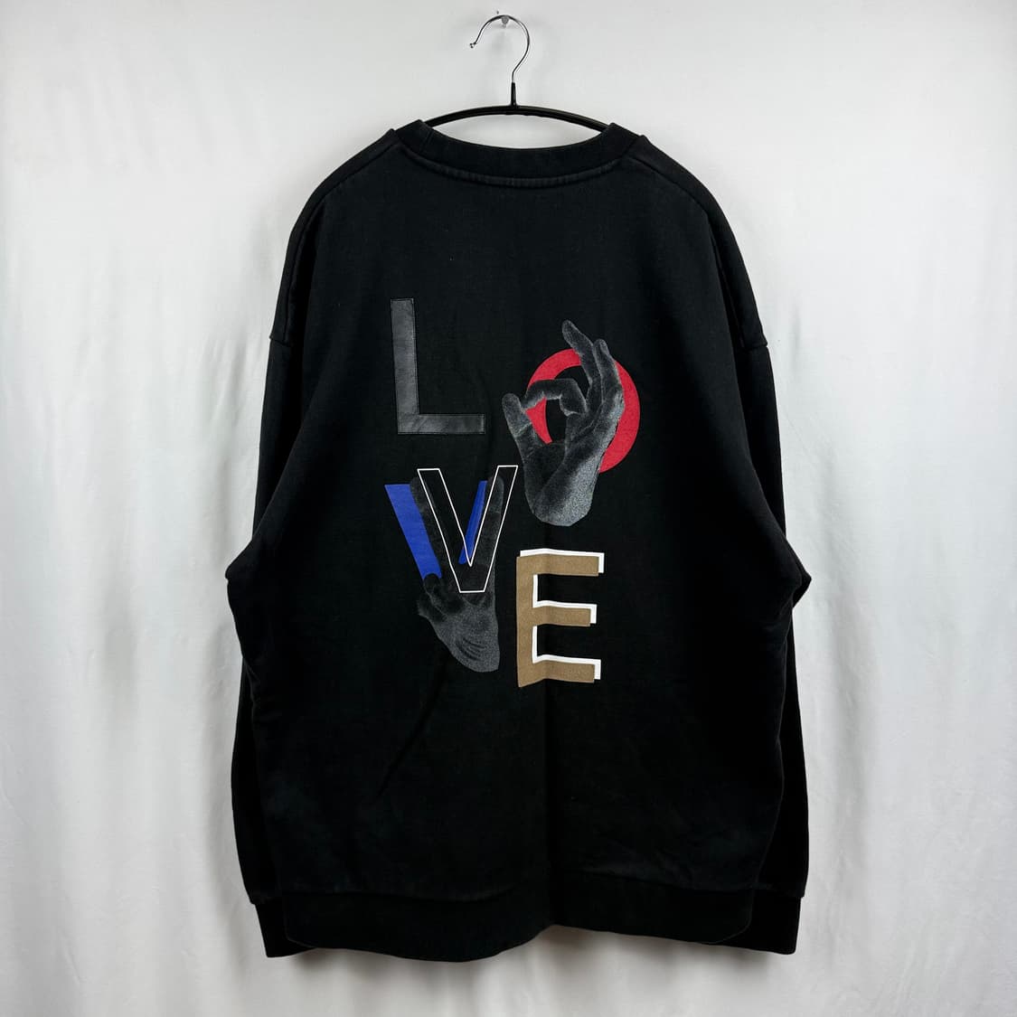 (110) 솔리드옴므 LOVE 백로고헤비웨이트 맨투맨 블랙 상품이미지6