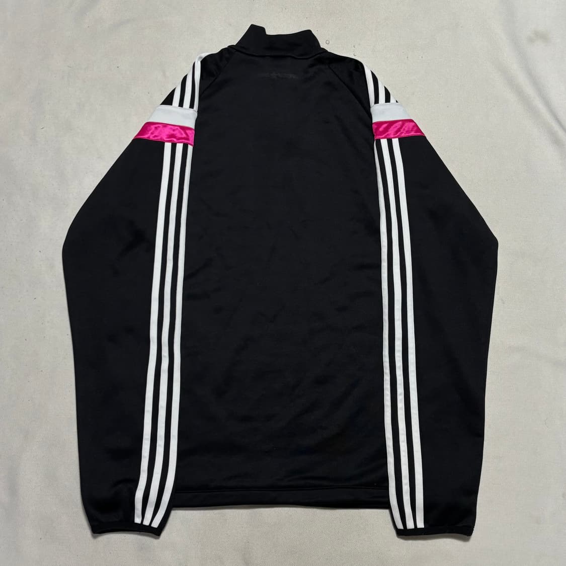 L 아디다스 레알 마드리드 핑크 블랙 배색 트레이닝 탑 상품이미지3