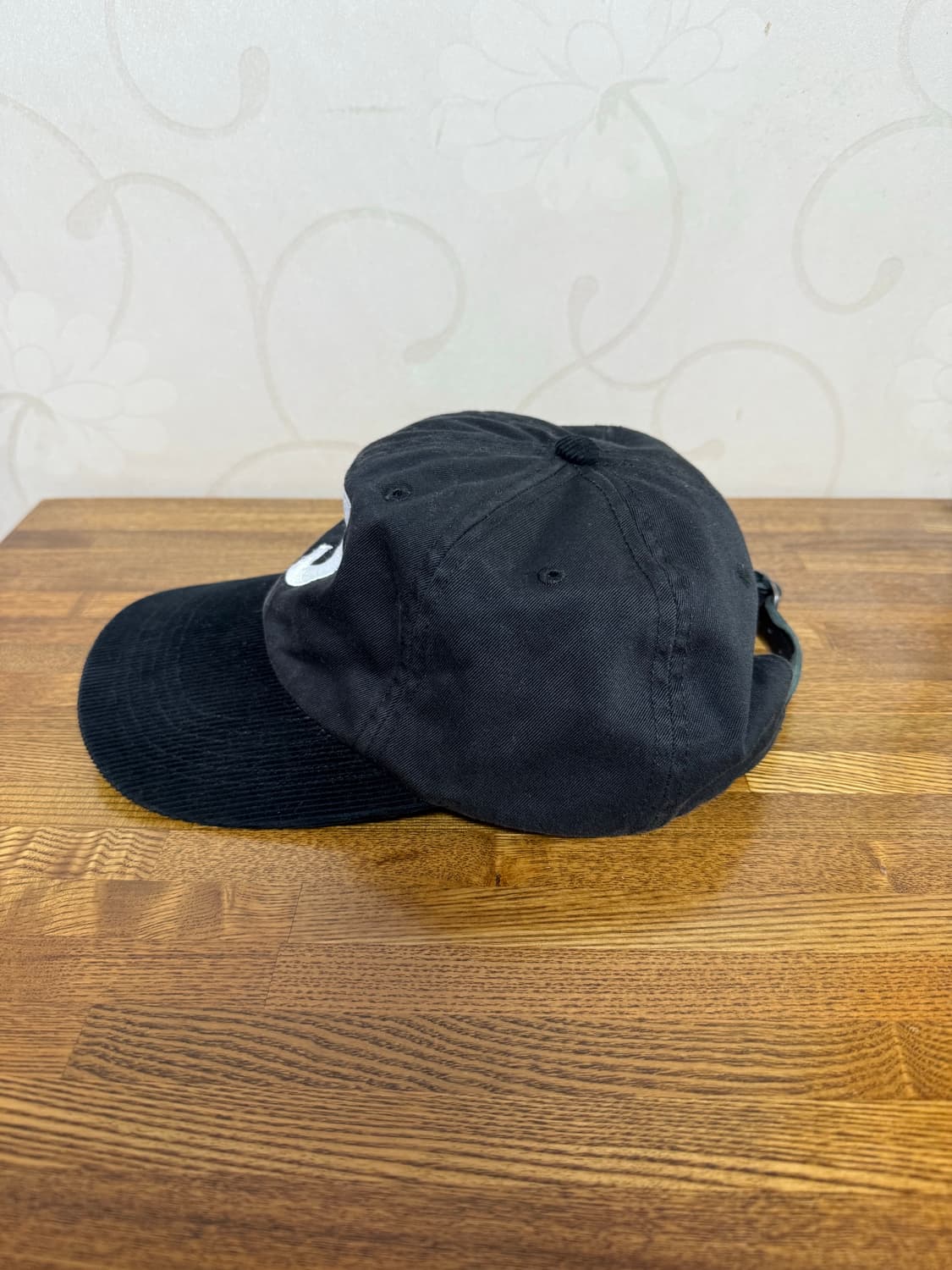 슈프림 S로고 코듀로이 볼캡 블랙 상품이미지2