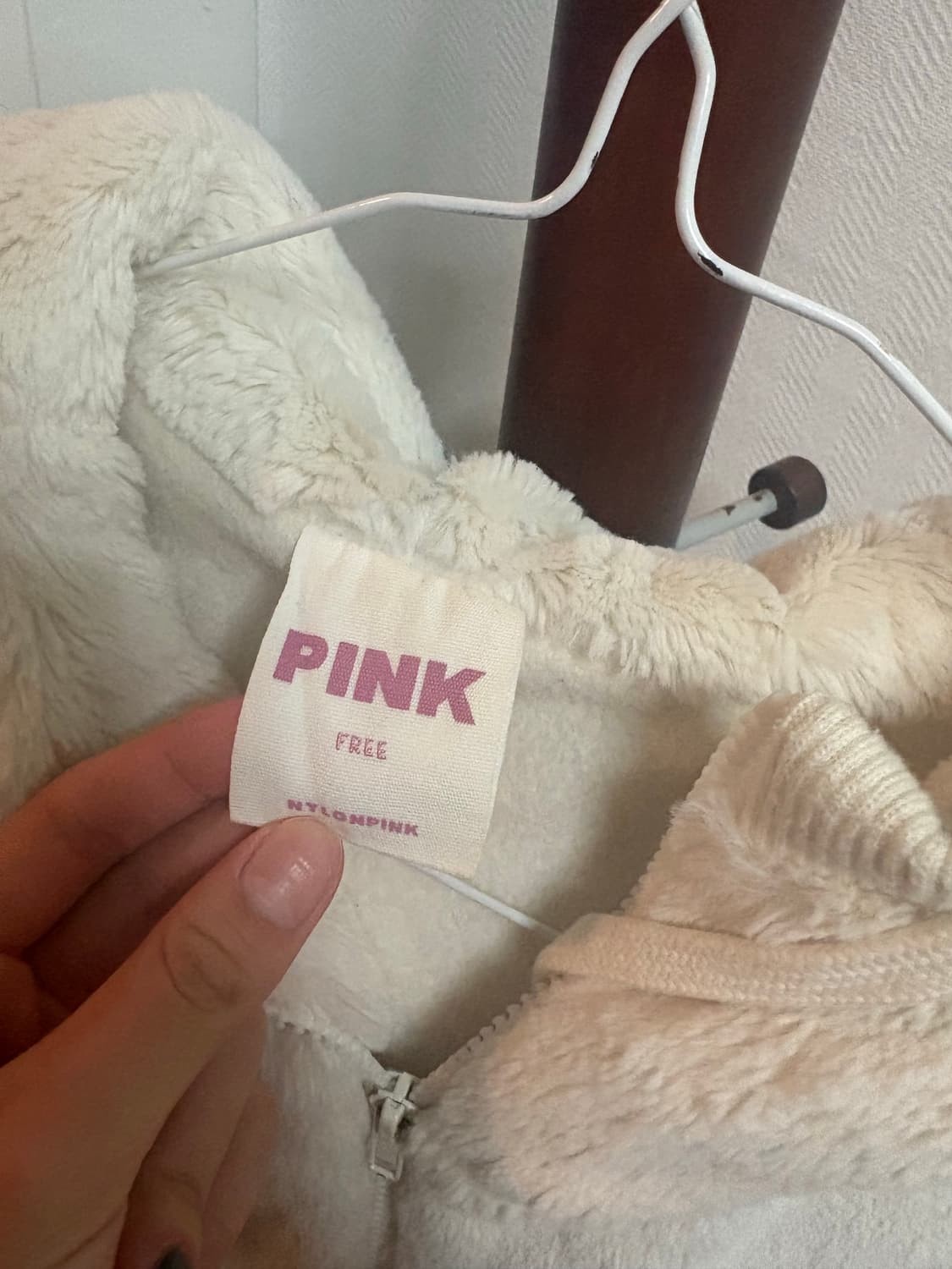 빅토리아시크릿 y2k PINK 후드 퍼 조끼 아이보리 FREE 상품이미지3