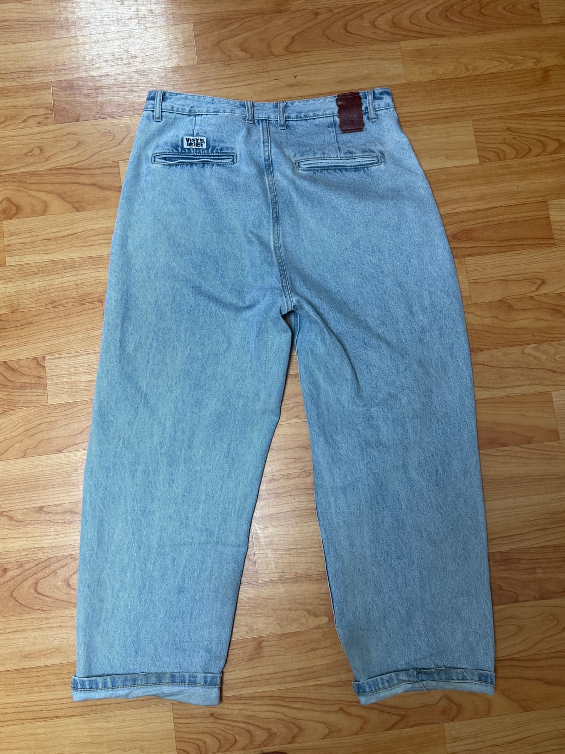 예쓰아이씨Two Tucked Denim Pants Light Indigo 상품이미지2