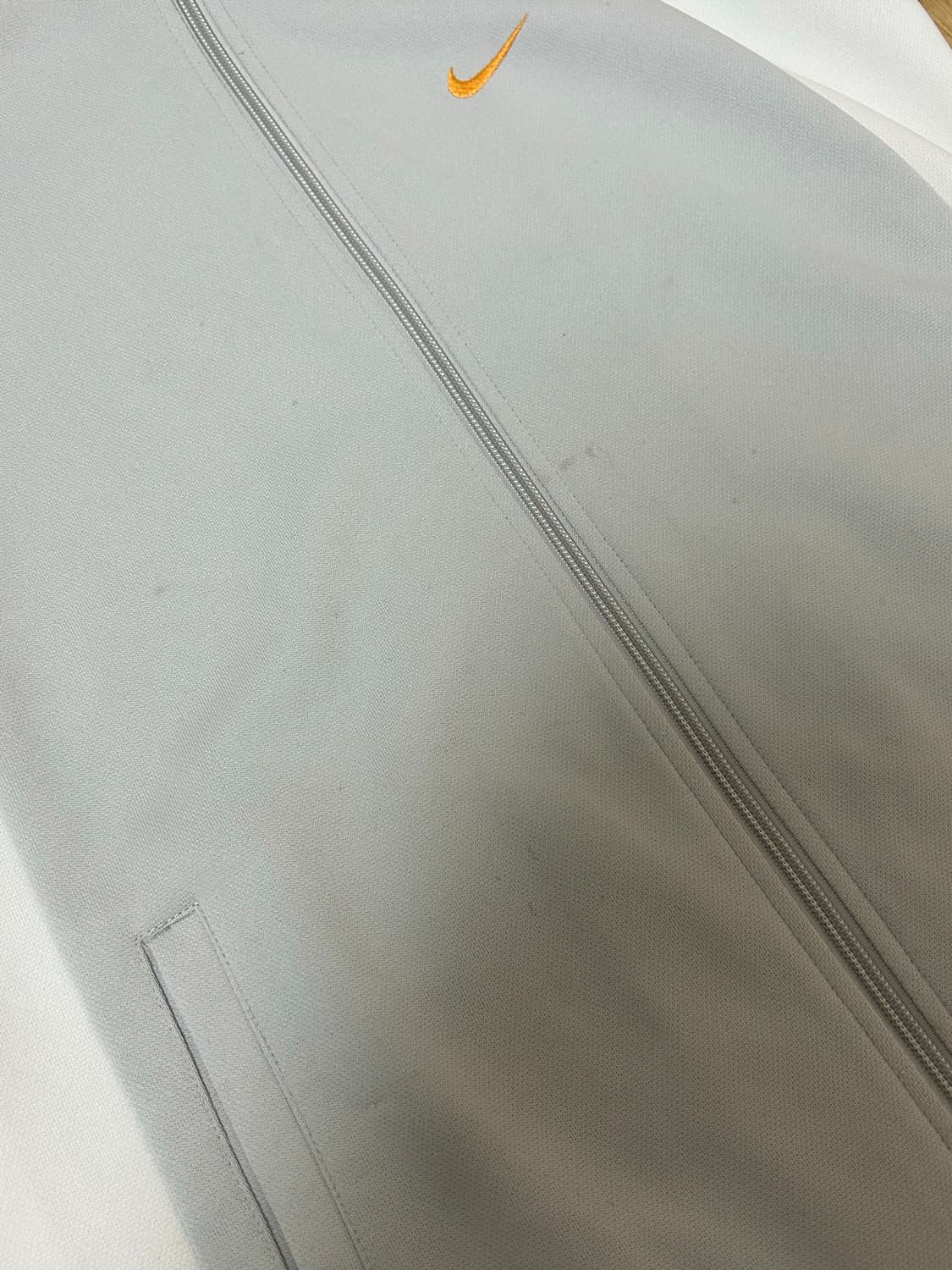 나이키 재팬 그레이 화이트 빅로고 스우시 트랙탑 져지 상품이미지5