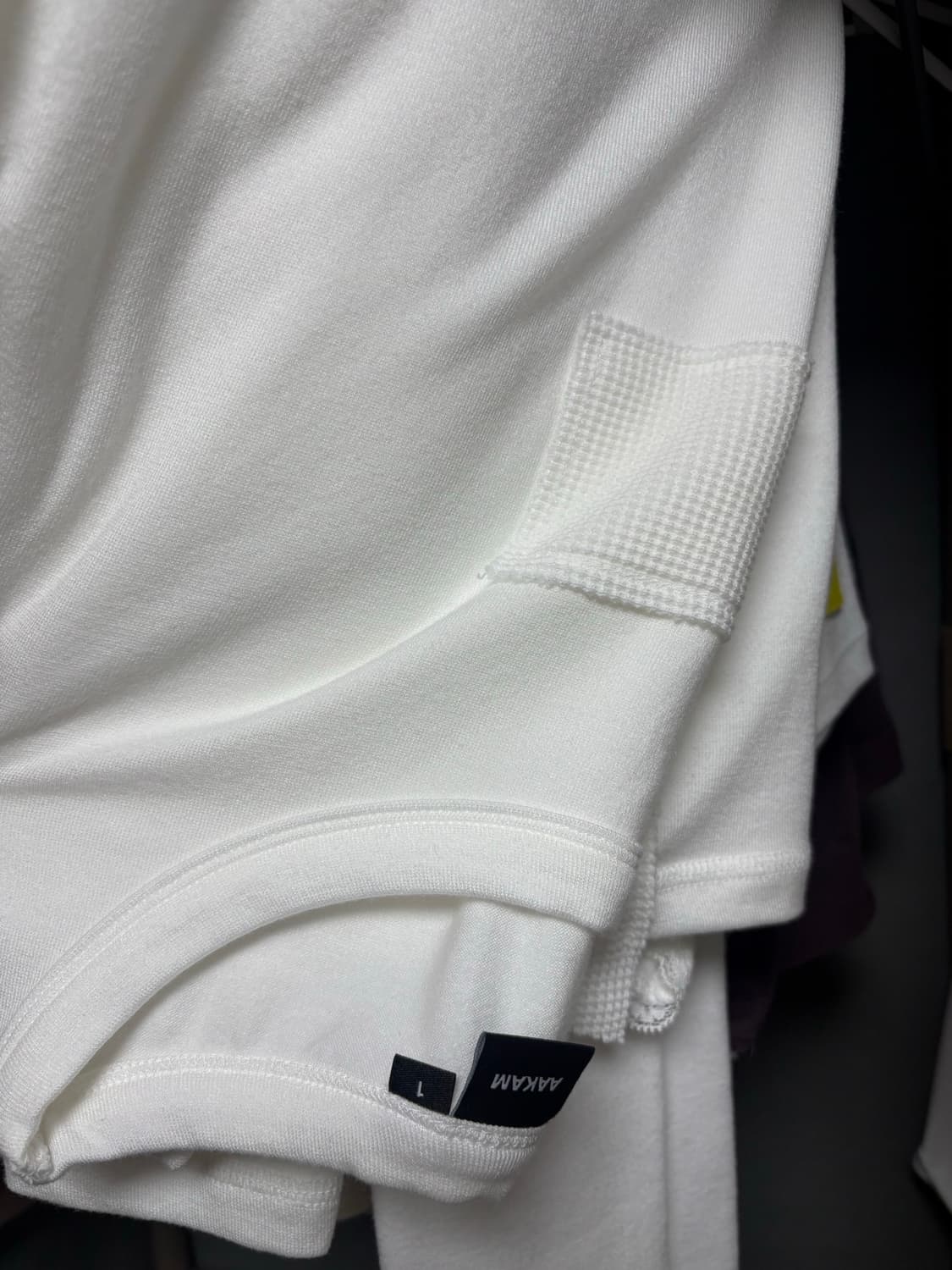 아캄 롱슬리브 Cross Patch Long Sleeve (White) 상품이미지3