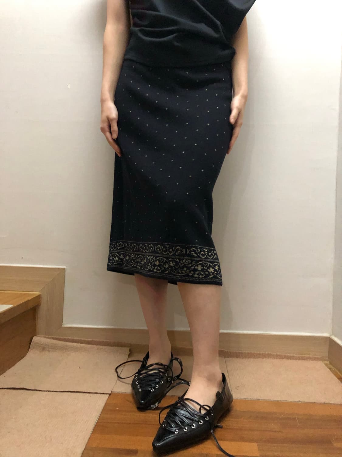 빈티지 블랙 오리엔탈 도트 미디 스커트 상품이미지1