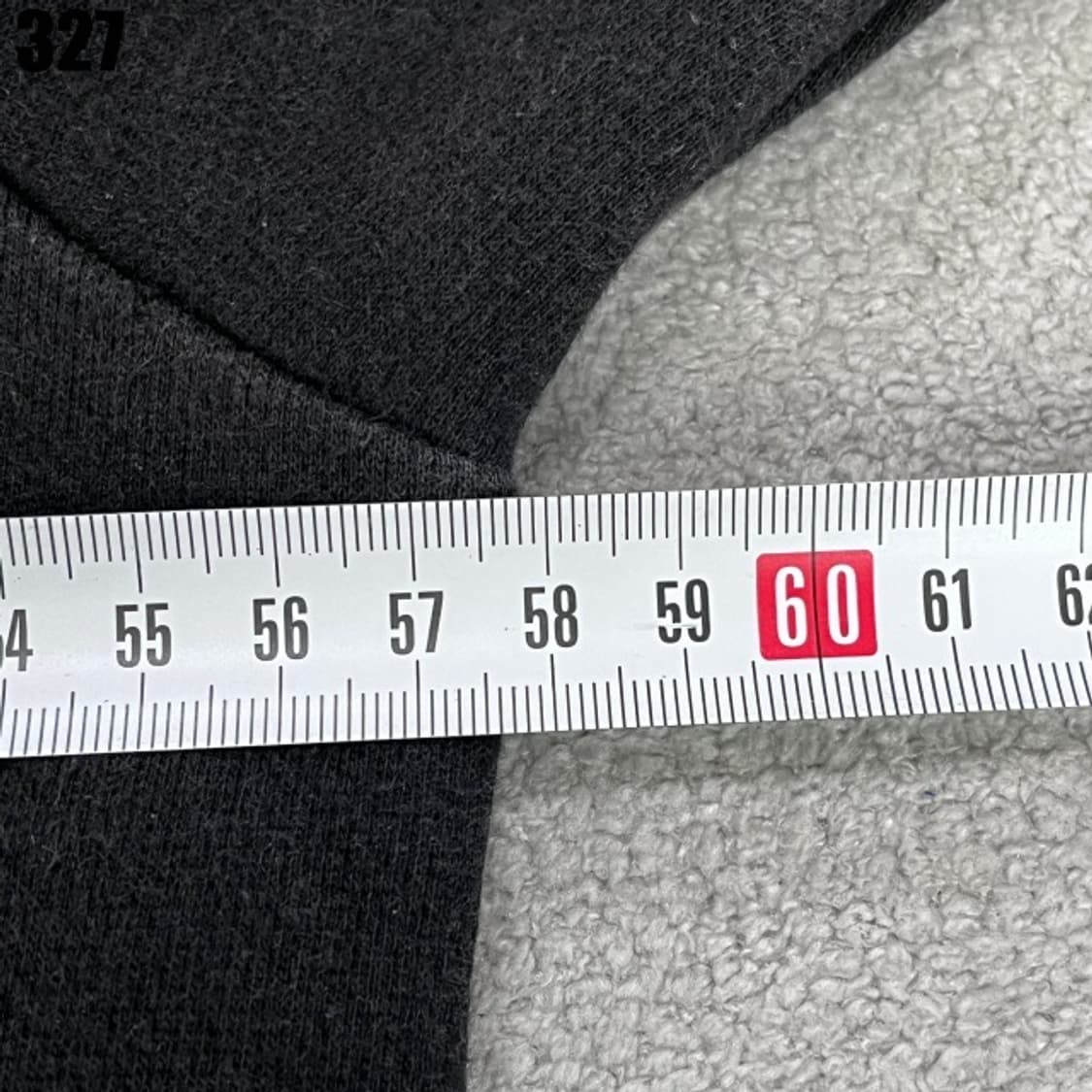 네셔널지오그래픽 블랙 맨투맨  상품이미지4