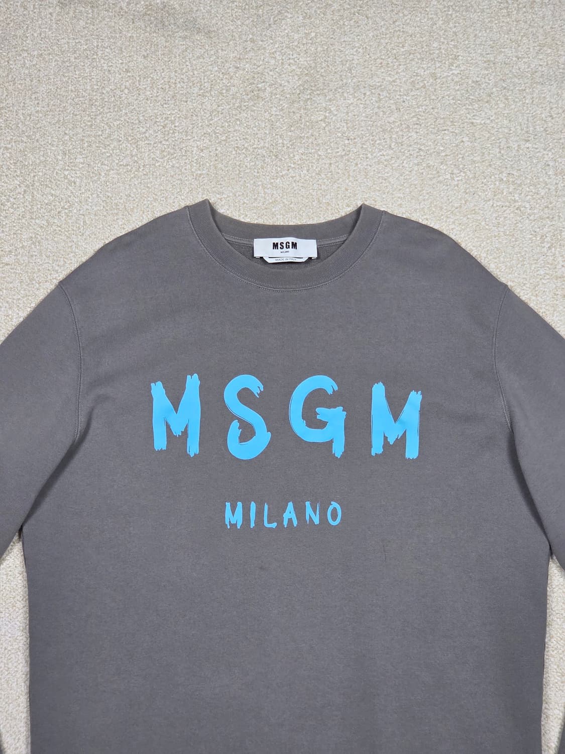 [MSGM] 브러쉬드 밀라노 로고 맨투맨 | A00335 상품이미지2