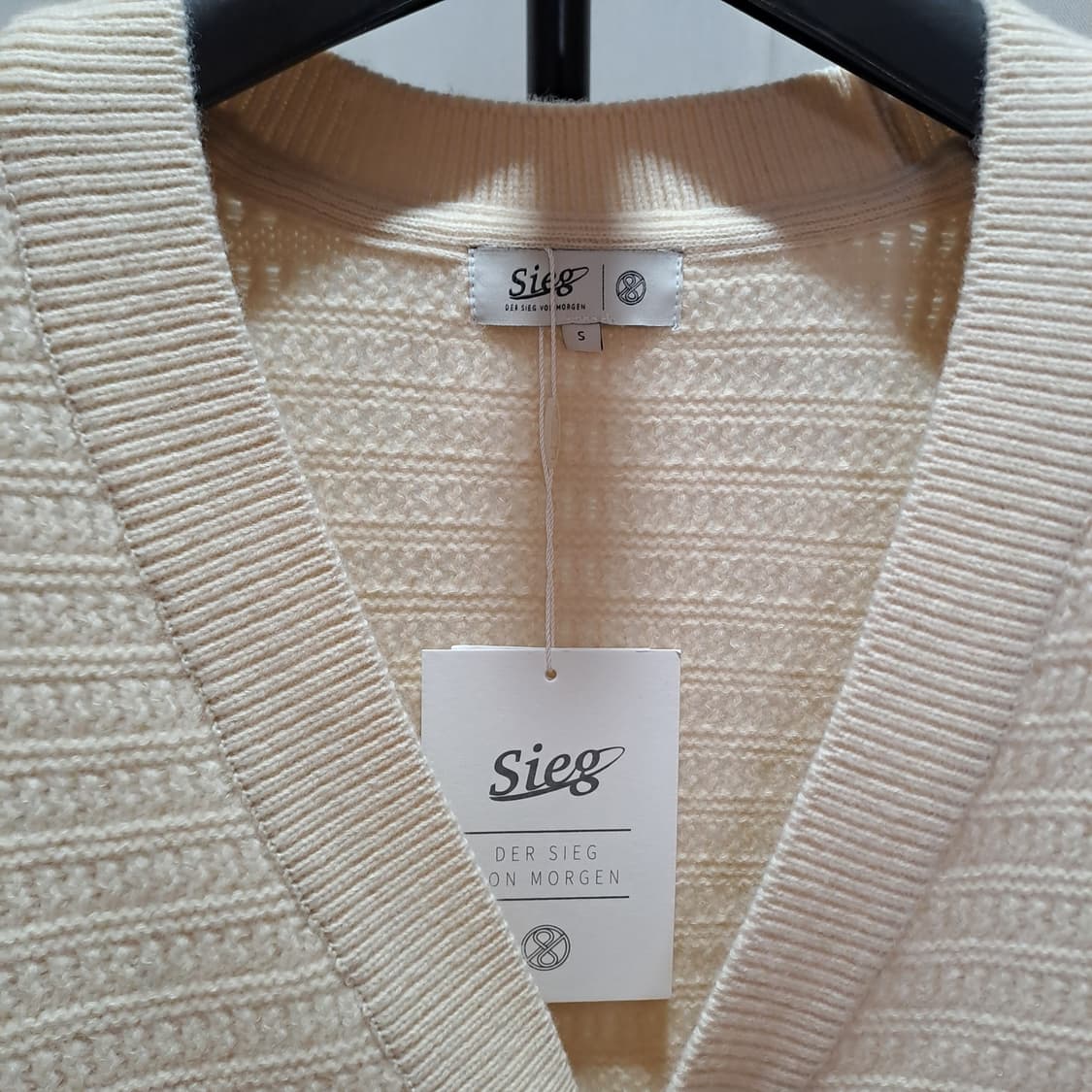 (새제품 택포) 지이크 포켓 니트 브이넥 가디건 A987 상품이미지7