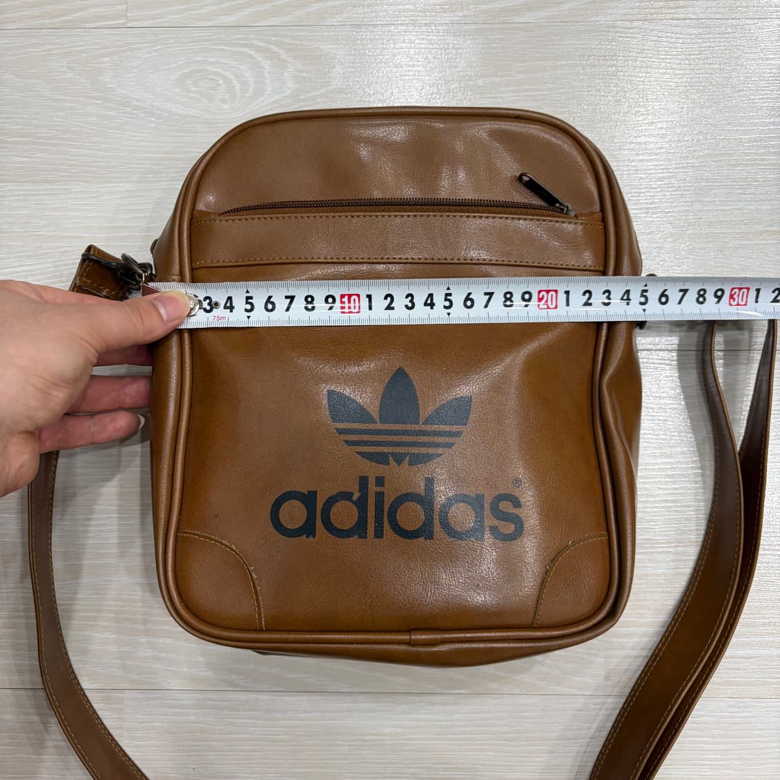 아디다스 일본판 00s 레더 스타일 파이어버드 크로스백 가방 상품이미지2