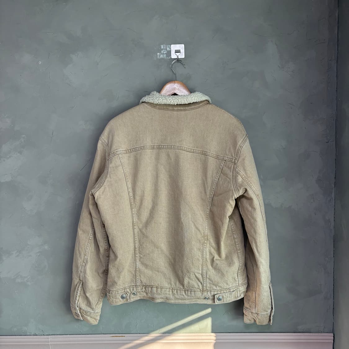 리바이스 쉐르파 트러커 자켓 베이지 상품이미지4