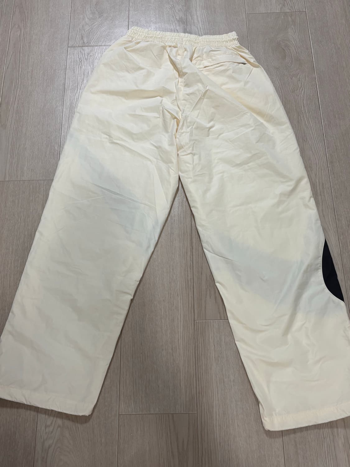 나이키 스우시 남성 우븐 트레이닝 팬츠 S사이즈 FB7881-113 상품이미지3