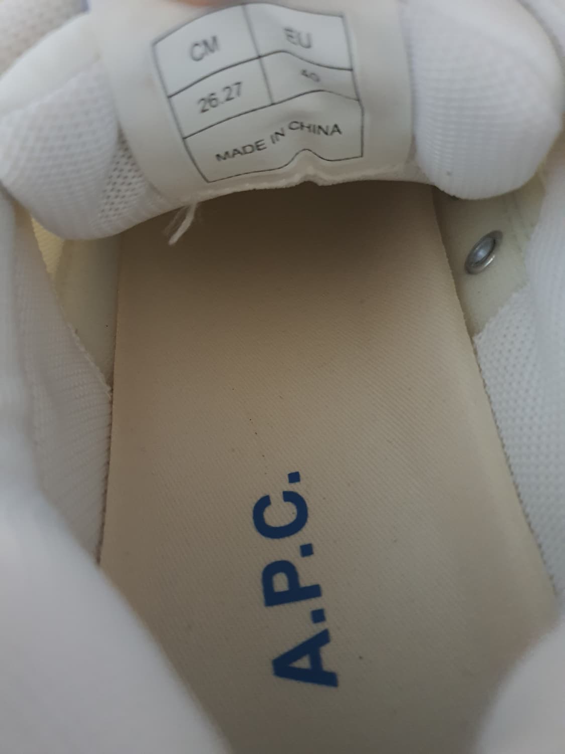 1회착용 APC 아페쎄 스니커즈 40사이즈 260사이즈 상품이미지5