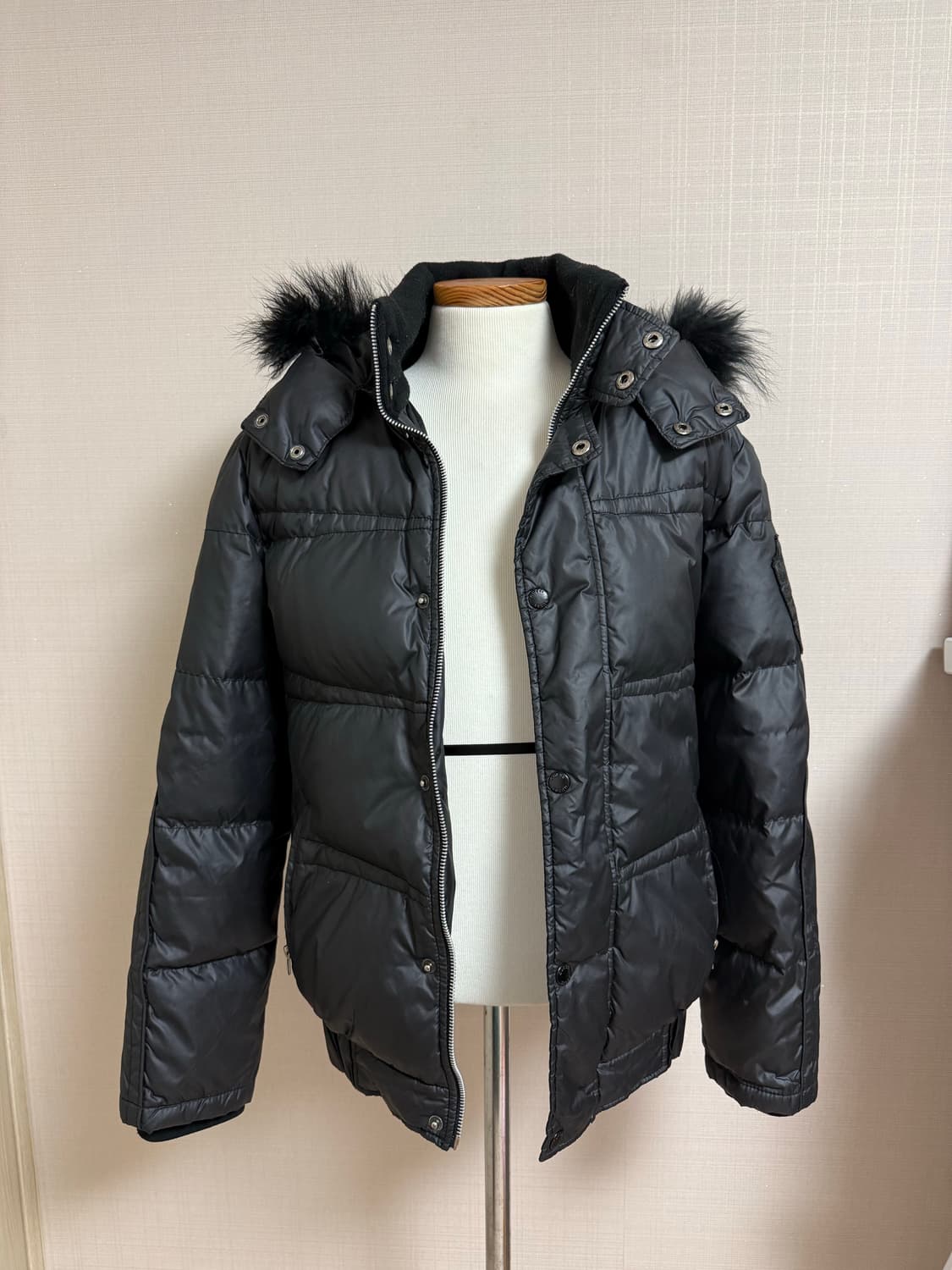 게스 여성 숏다운 상품이미지1