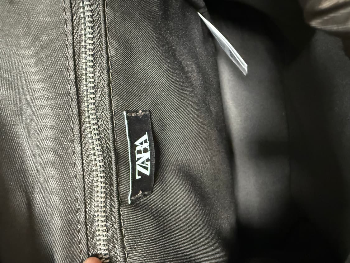 자라 브라운 색상 백팩 상품이미지3