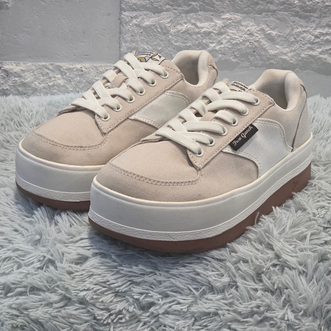 8q-29:Poseganch 포즈갠치 캔버스 스니커즈 베이지 (235) 상품이미지1