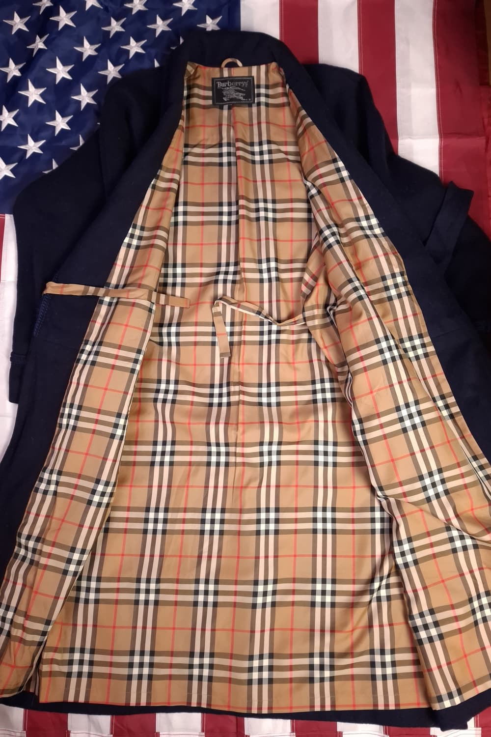 새제품급 오리지날 일본판 버버리 울,캐시미어 혼방 로브 코트 상품이미지8