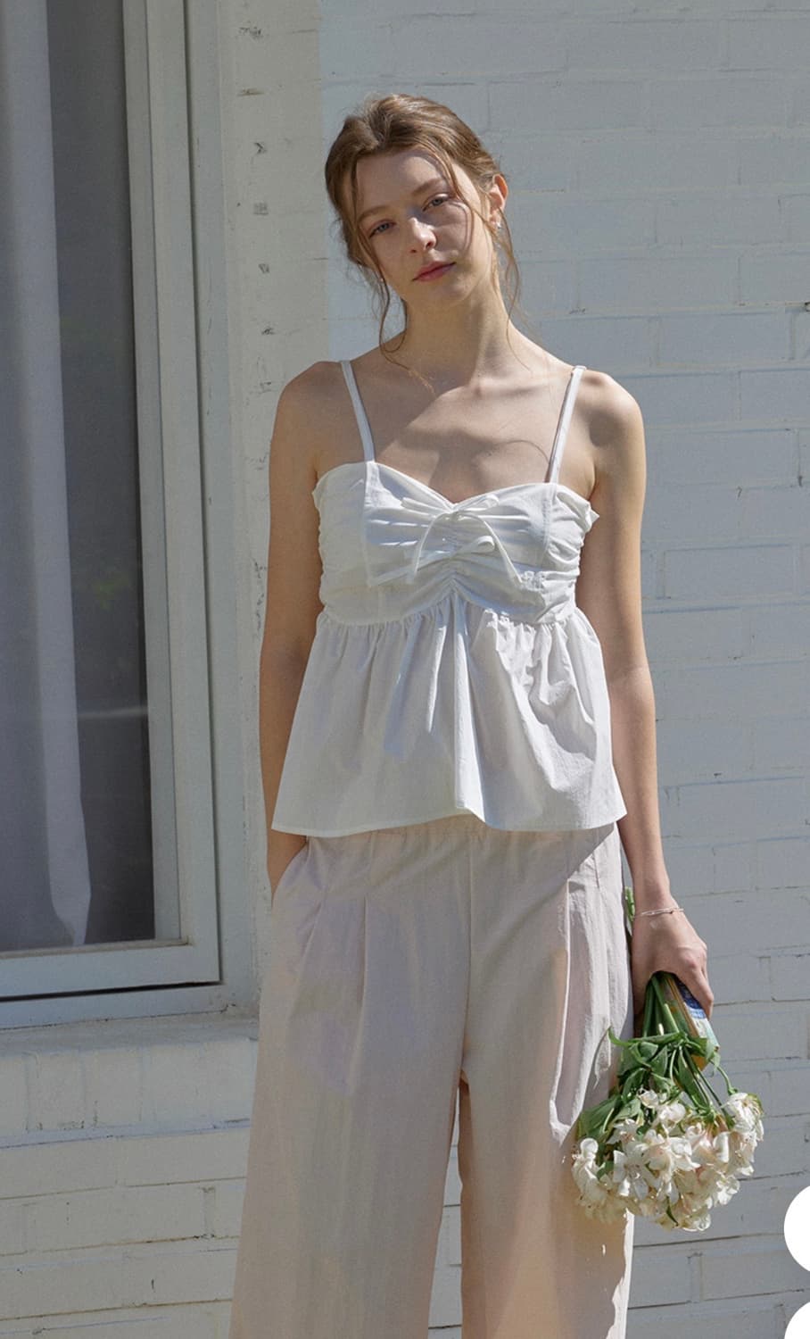 (남서연님 착용) 레터프롬문 민디 화이트 더블리본 셔링 블라우스 상품이미지6