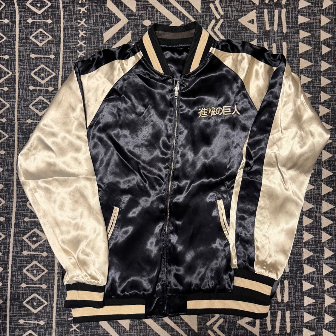 진격의거인 리버시블 스카쟌 상품이미지3