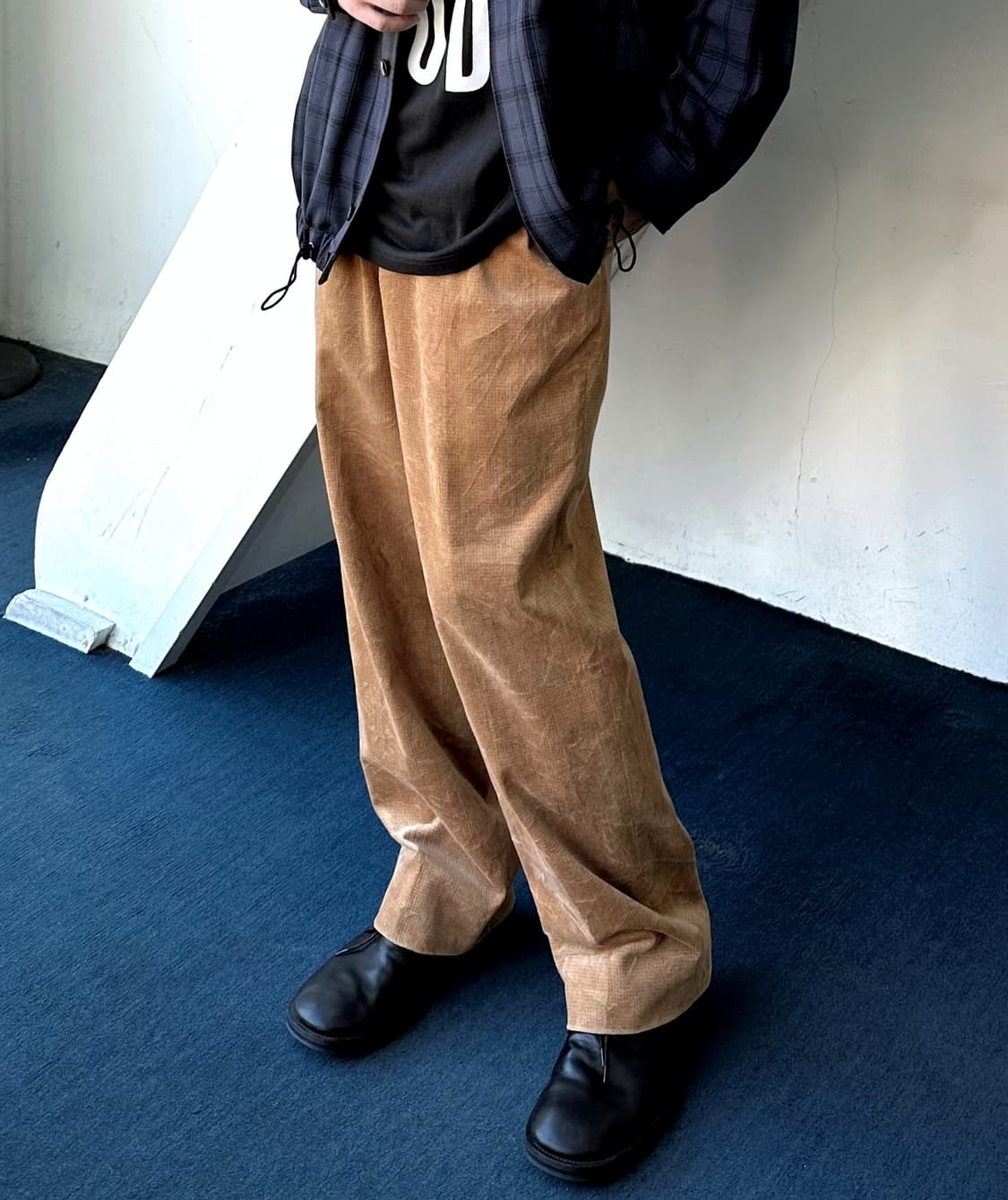 Cord design 2 tuck wide pants 상품이미지10