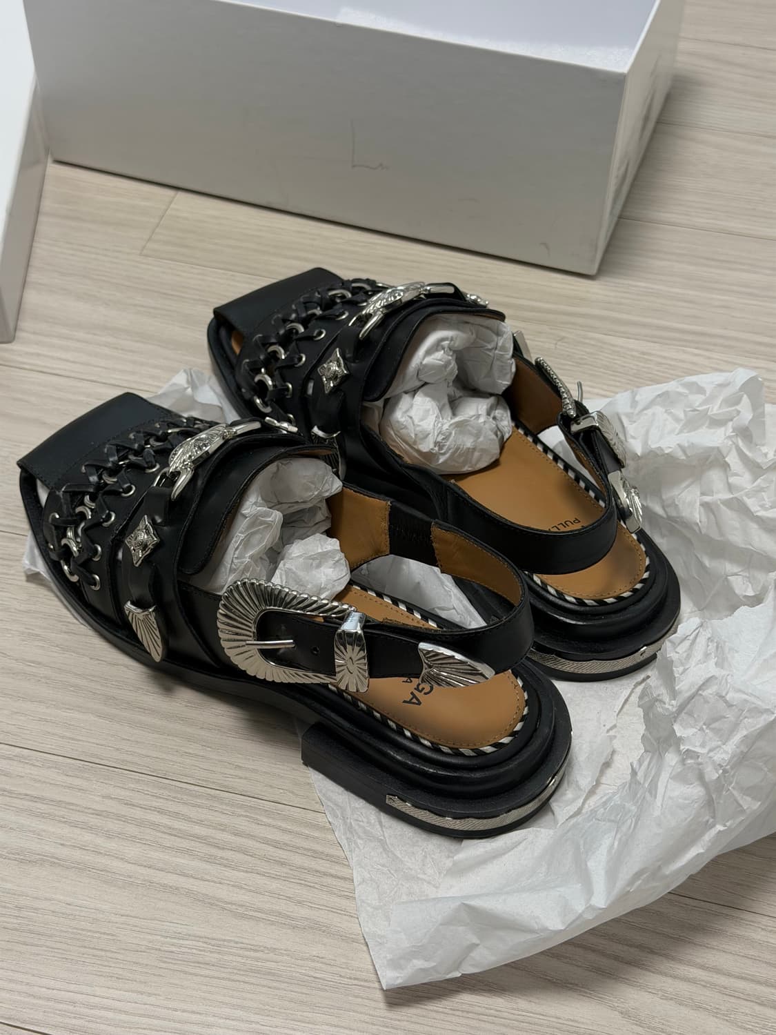 TOGA pulla 토가 풀라 샌들 36 (230-235) 상품이미지2