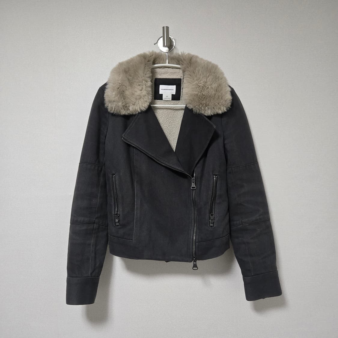 클럽모나코 그레이 퍼 자켓 / 여성 자켓/ 여자 자켓 상품이미지1