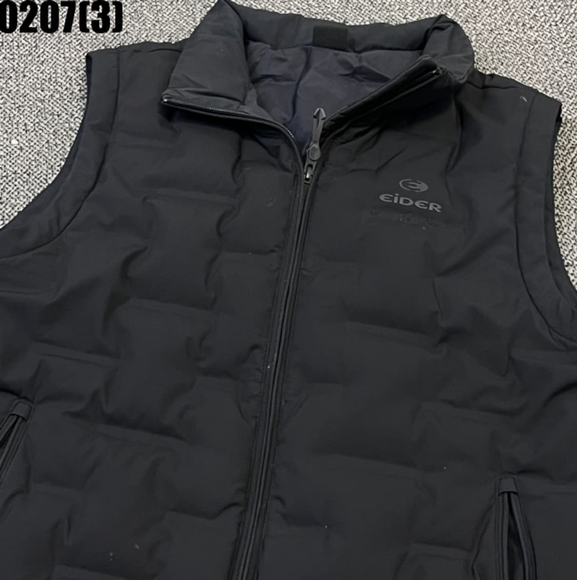 아이더 다운 조끼 패딩 상품이미지2