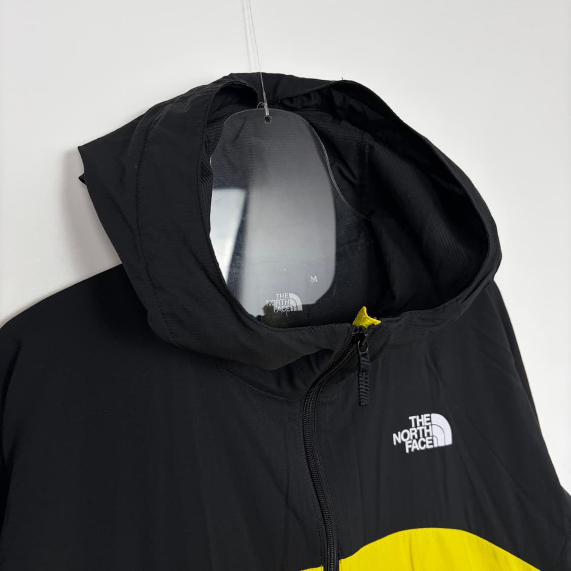 노스페이스 swallowtail hoodie 바람막이 자켓 상품이미지2