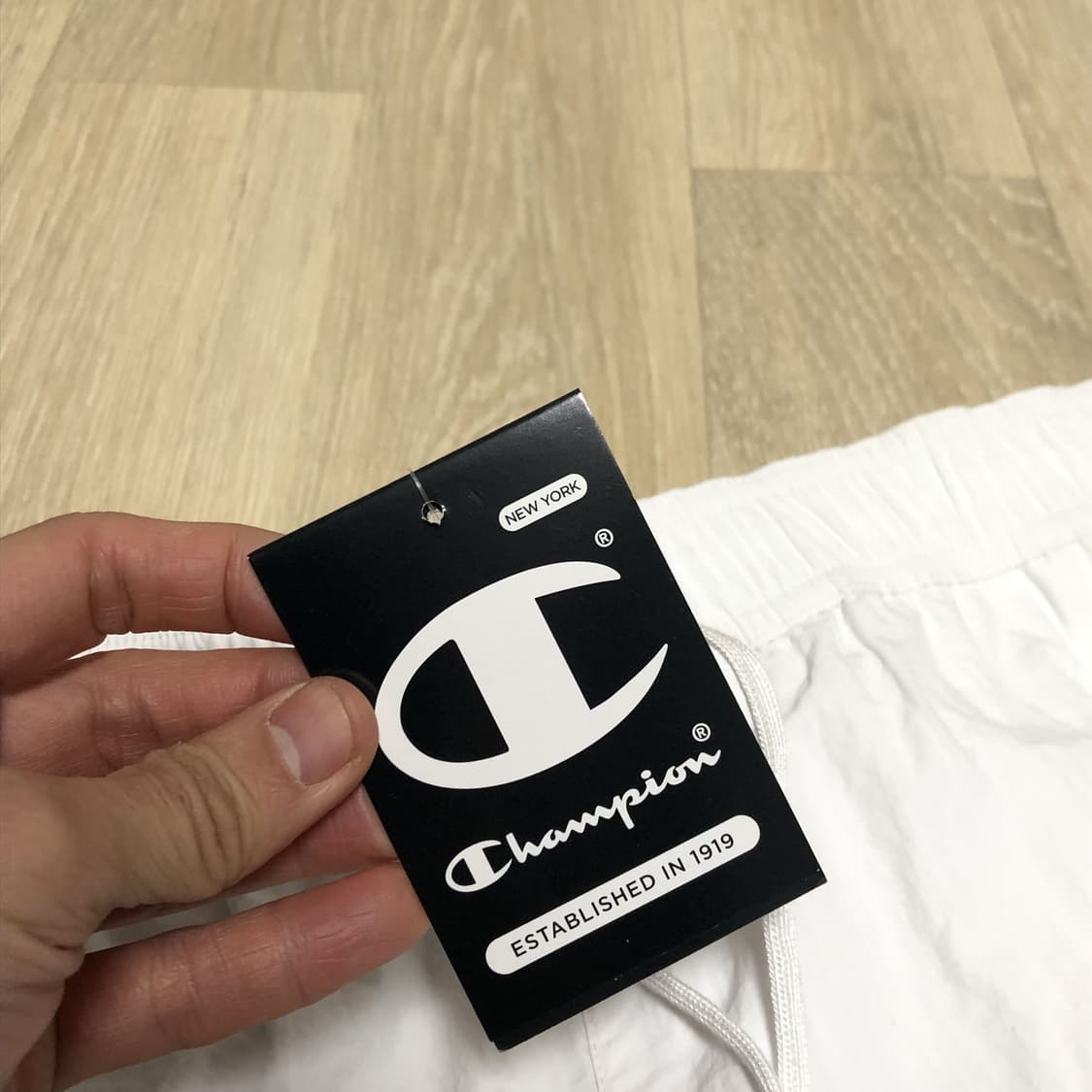 (L) 새상품 챔피언 Champion 로고 5인치 나일론 숏팬츠 화이트 상품이미지3