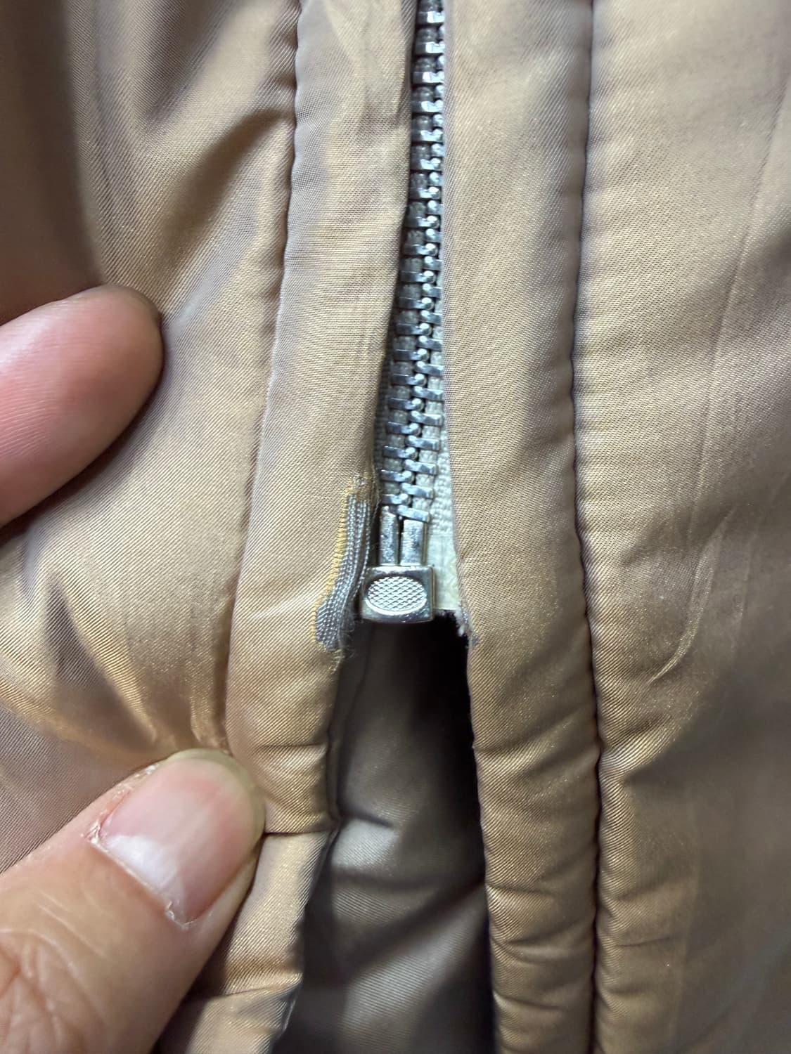 정품) 지안프랑코 페레 여성 리버시블 양면 패딩 42 상품이미지5