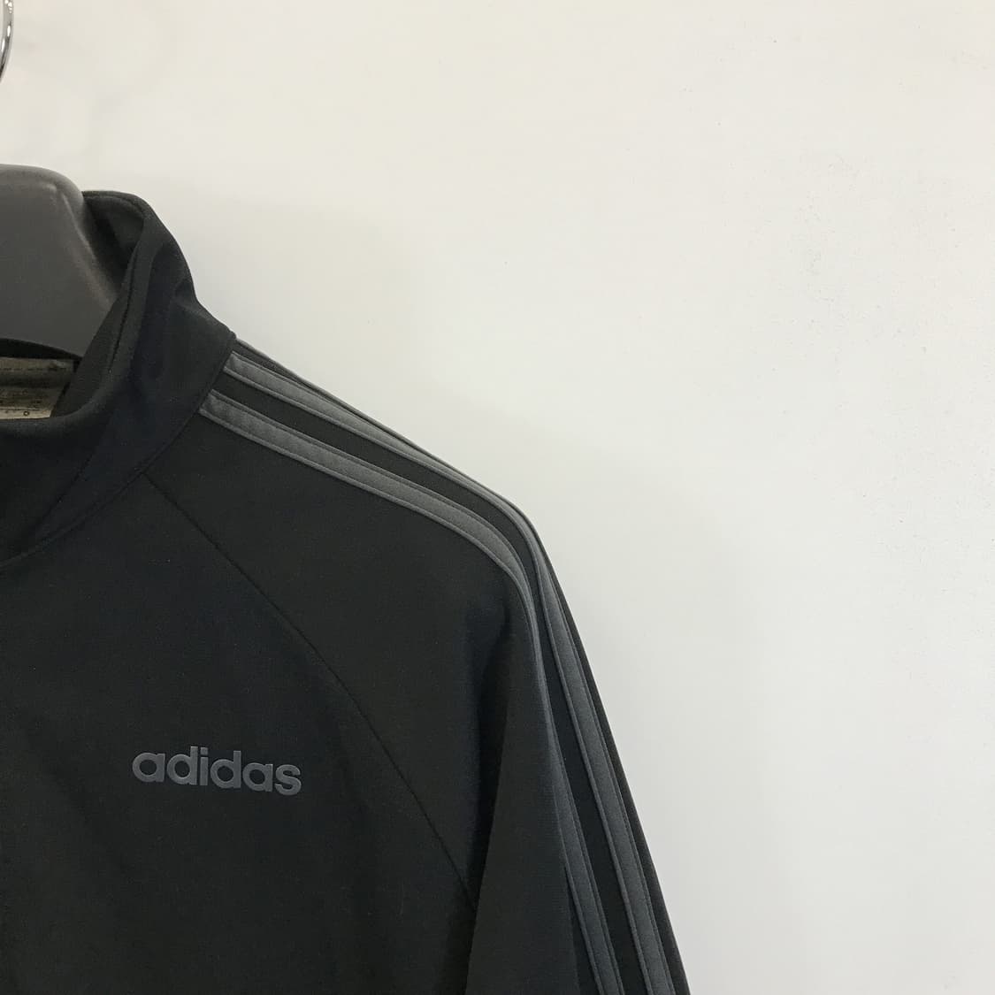 아디다스 블랙 그레이 트랙탑 [2XL] 상품이미지2