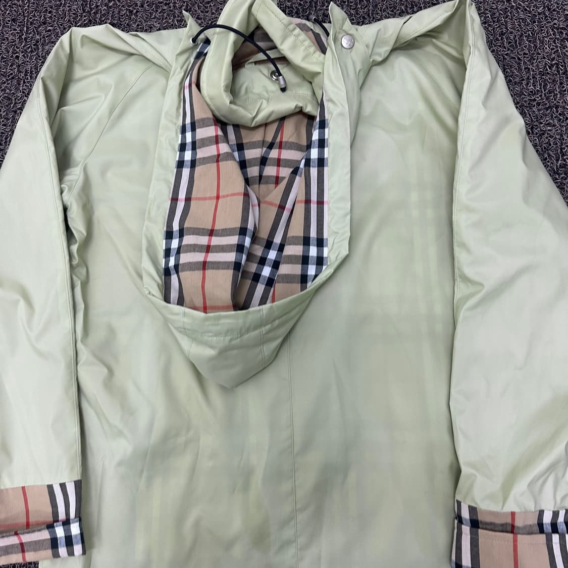 BURBERRY 버버리 여성 후드 바람막이 자켓 XS 상품이미지7