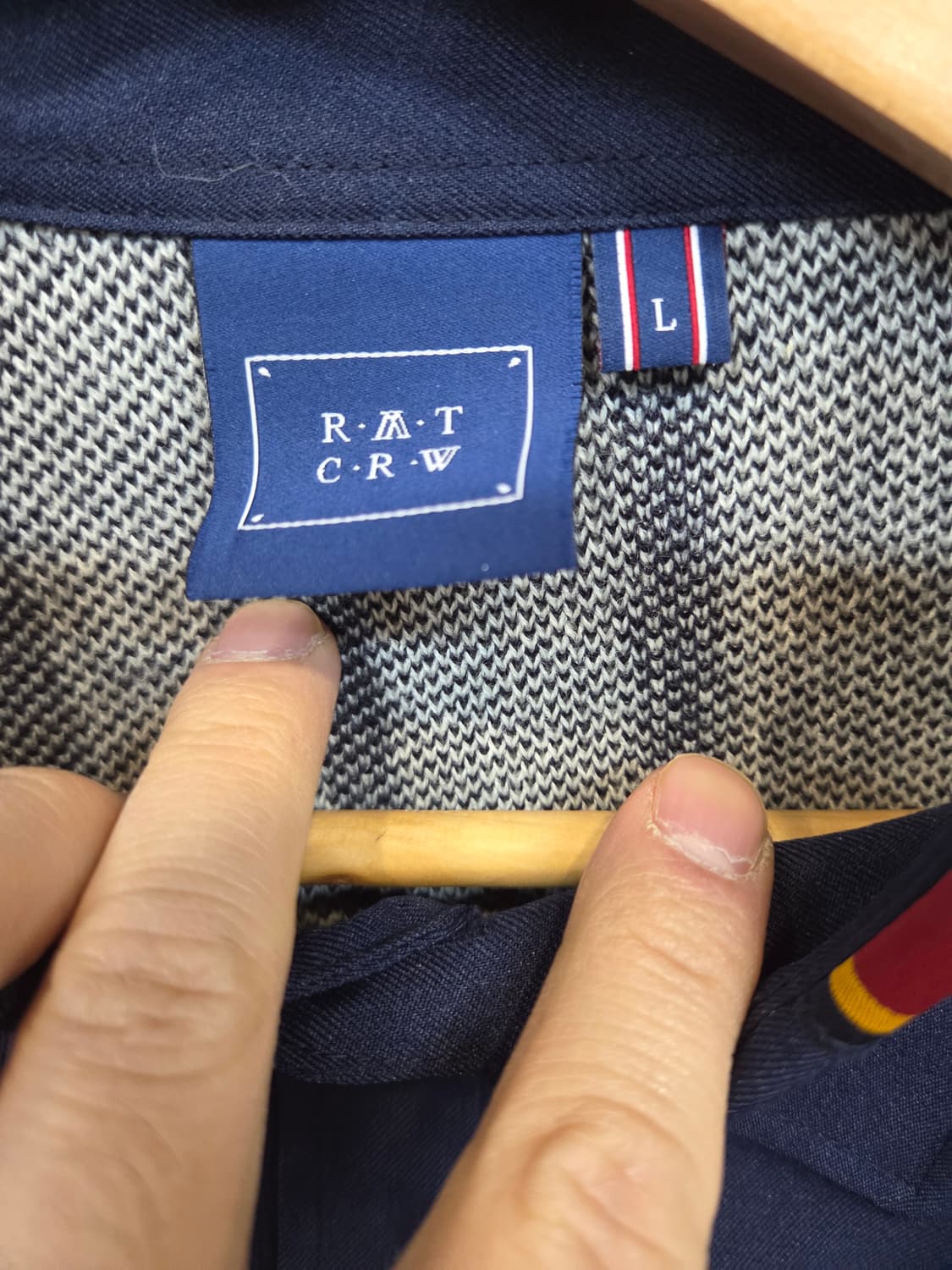 로맨틱크라운 패브릭 리버스 니트 셔츠 L 오버핏  상품이미지4