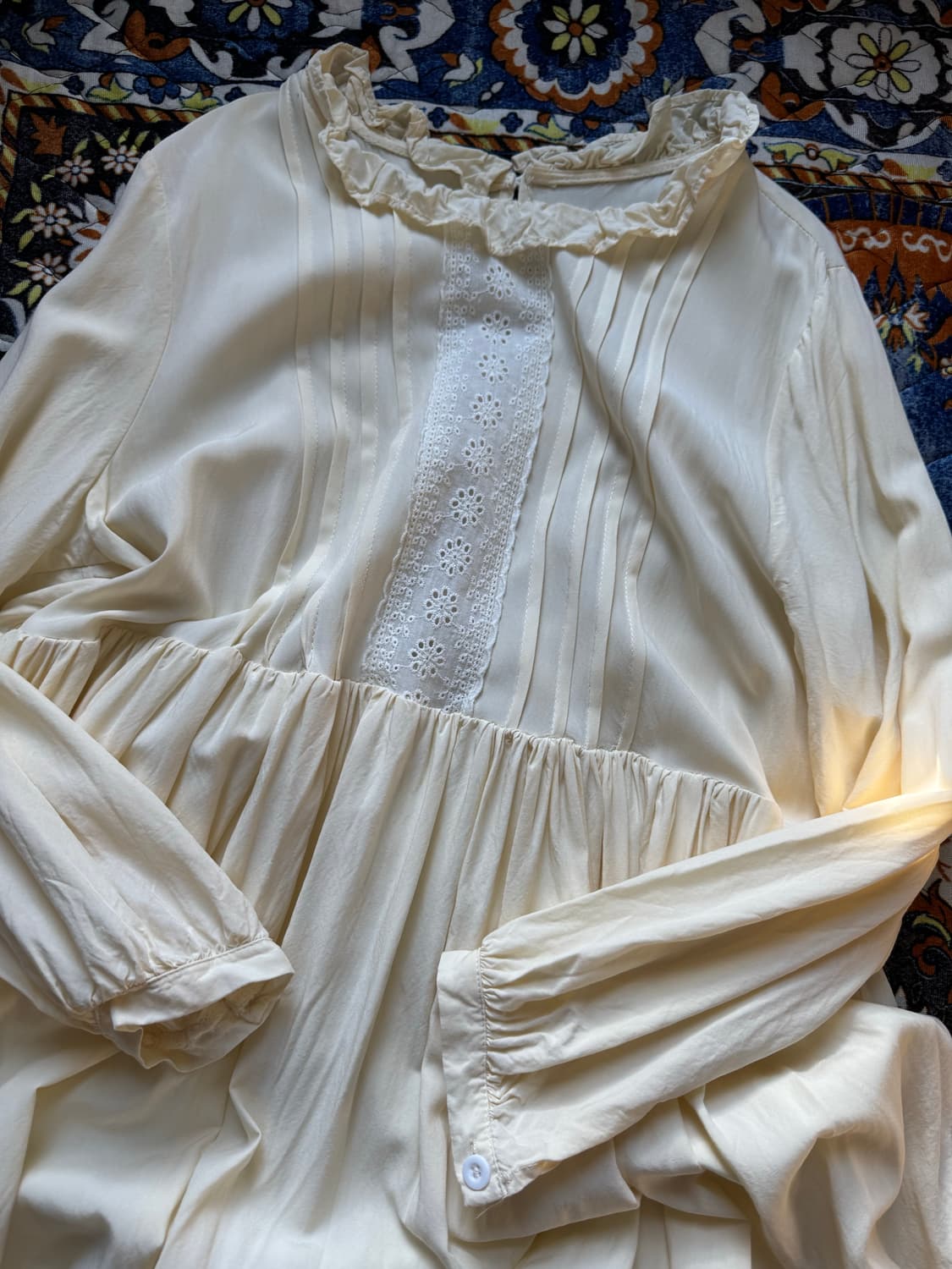 빈티지 크림 에크루 레이스 핀턱 디테일 원피스 상품이미지2