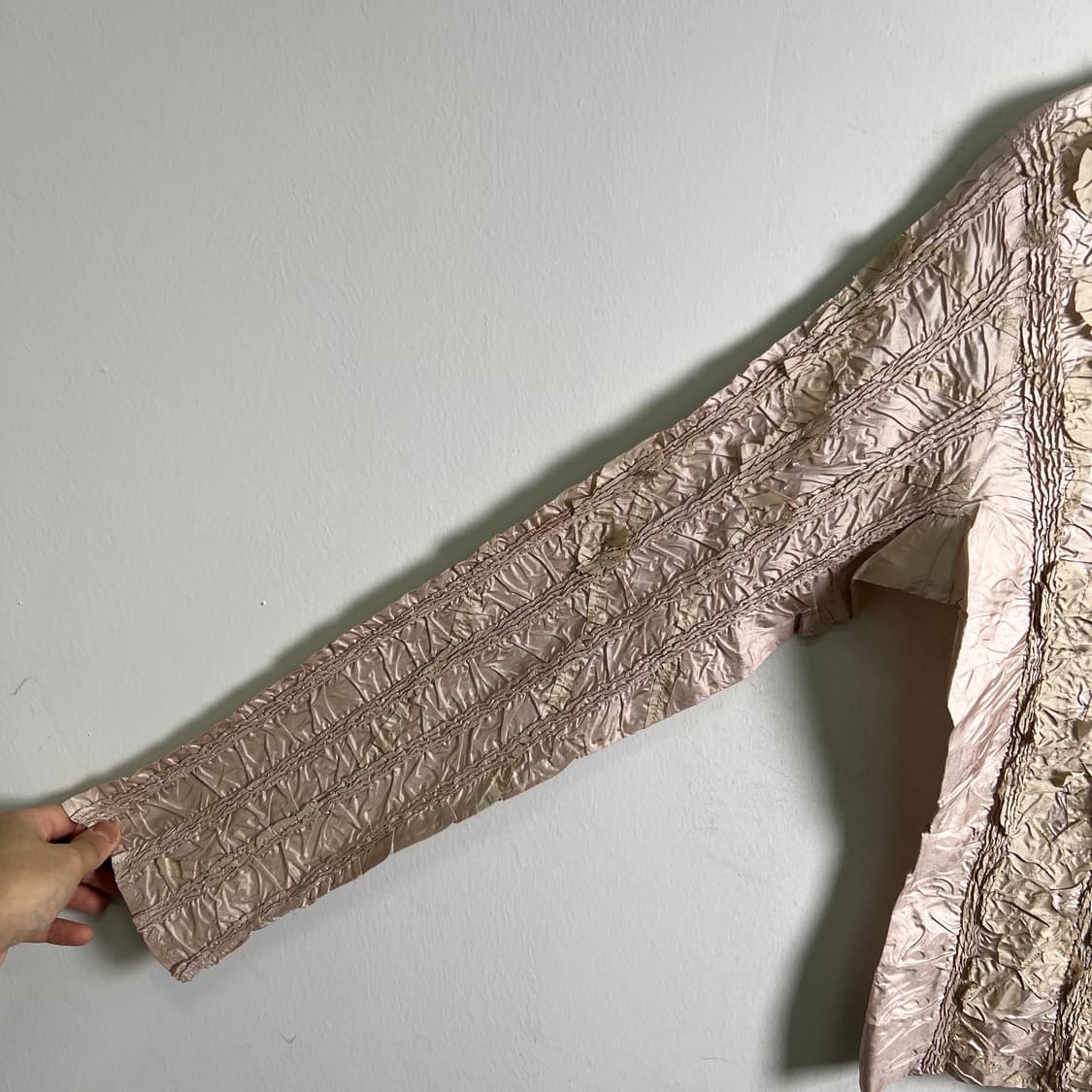 히시누마 요시키 플리츠 셔링 디테일 패턴 셔츠  상품이미지7