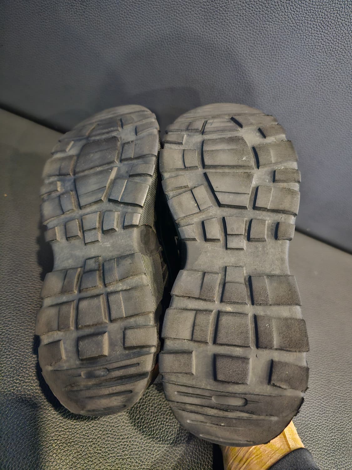 디스커버리 어글리 스니커즈 상품이미지8