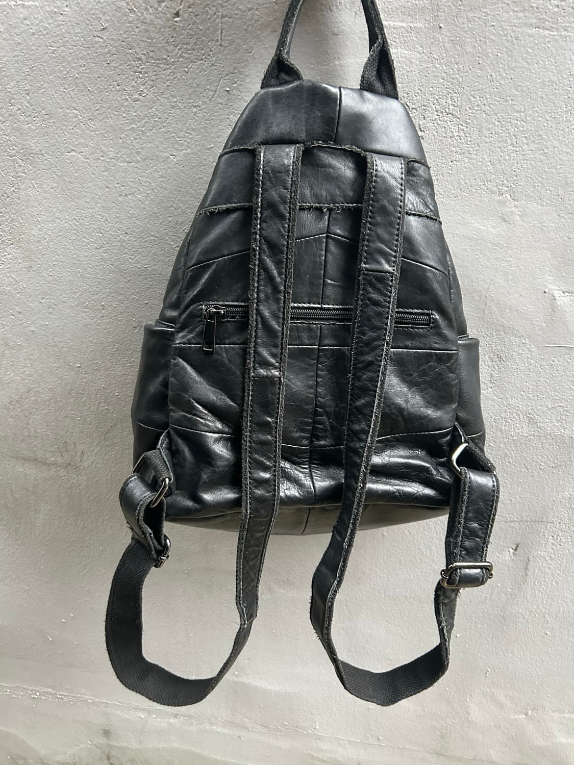 2000s VTG 블랙 락시크 레더 백팩 상품이미지2