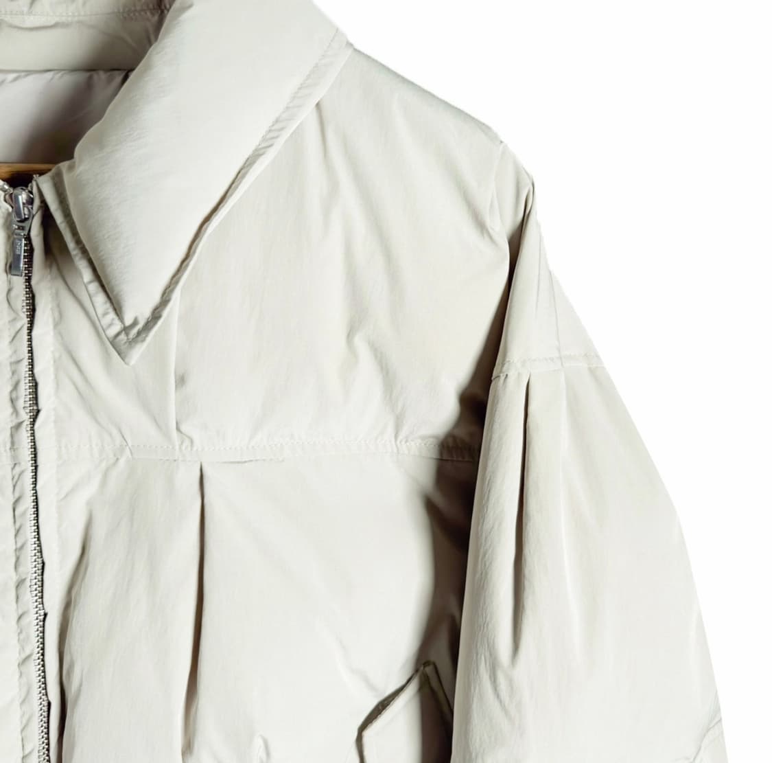 [M] 쿠어 남성 닷츠 퍼프 플라이트 패딩 샌드베이지 상품이미지5