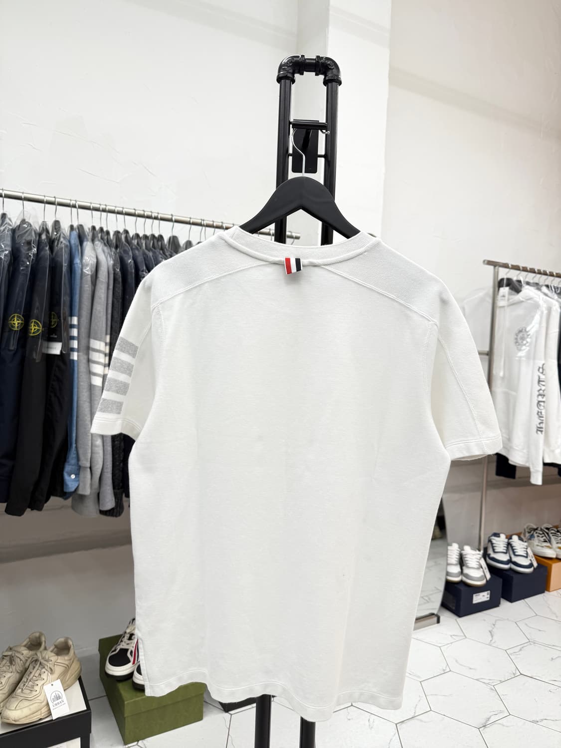 [2] 톰브라운 사선완장 코튼 반팔티 상품이미지2