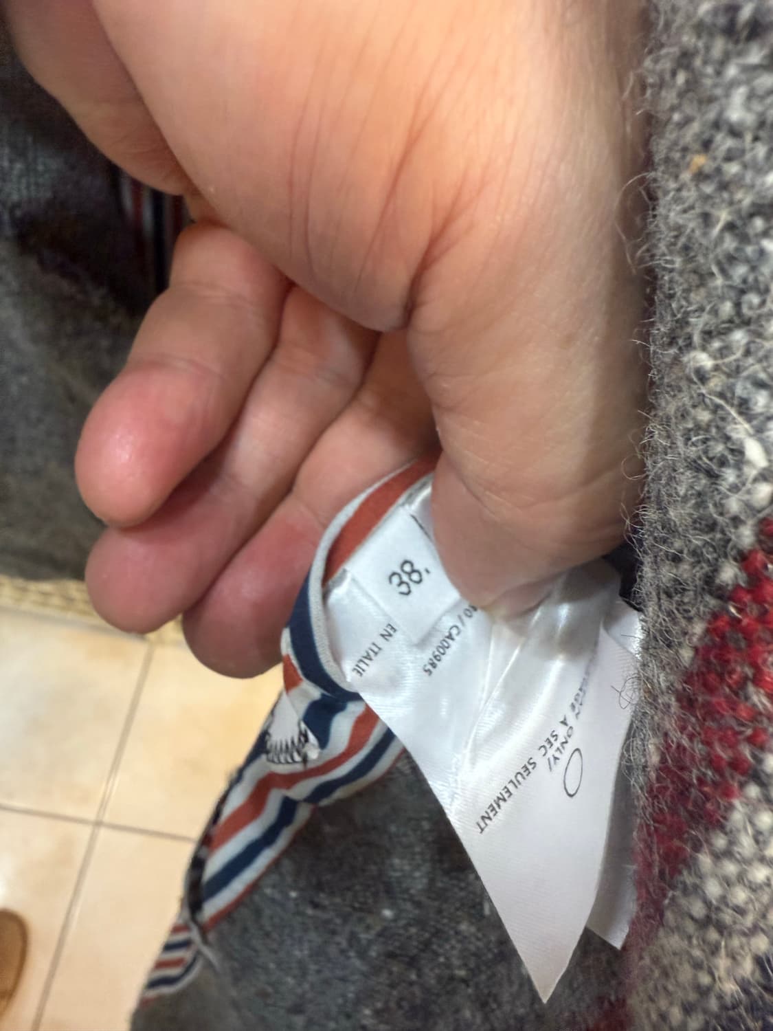 38/44-55 정품 톰브라운 트윗트 자켓 팝니다 상품이미지8