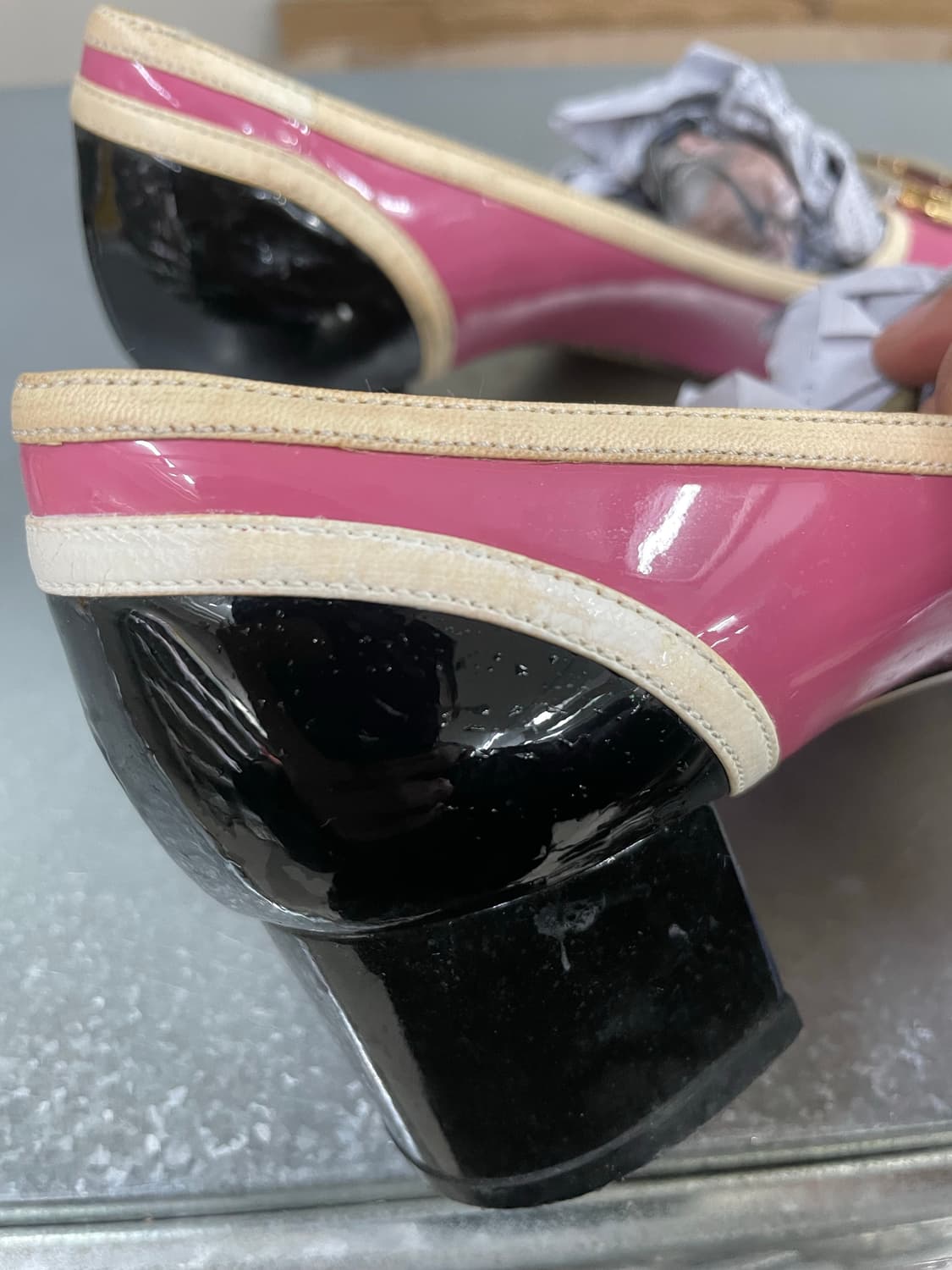 페레가모 레더 힐6.5 상품이미지9